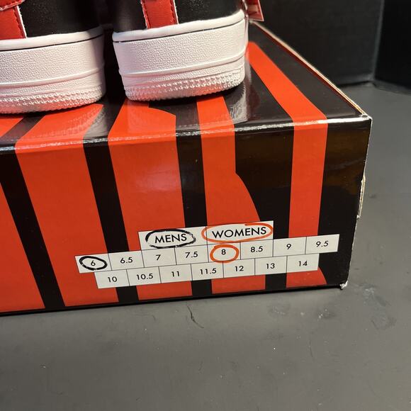 Speedway CUSTOM Shoe Surgeon 52 Sneakers Black/Red/White Low-Top C M6 W8‎ NIB main image 5